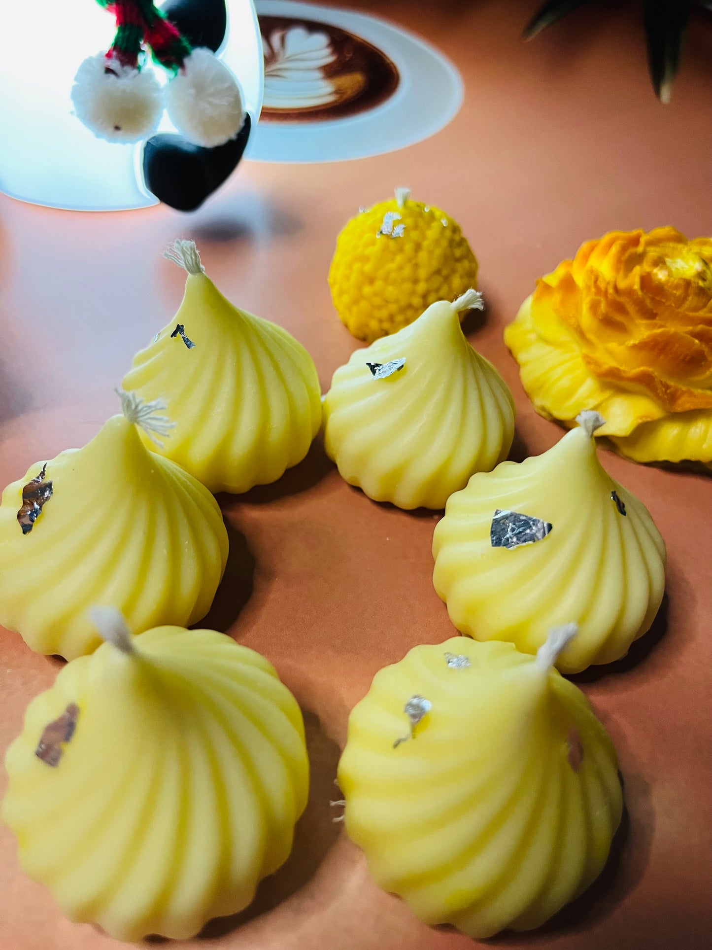 Modak Shaped Candles with Sandalwood Fragrance
