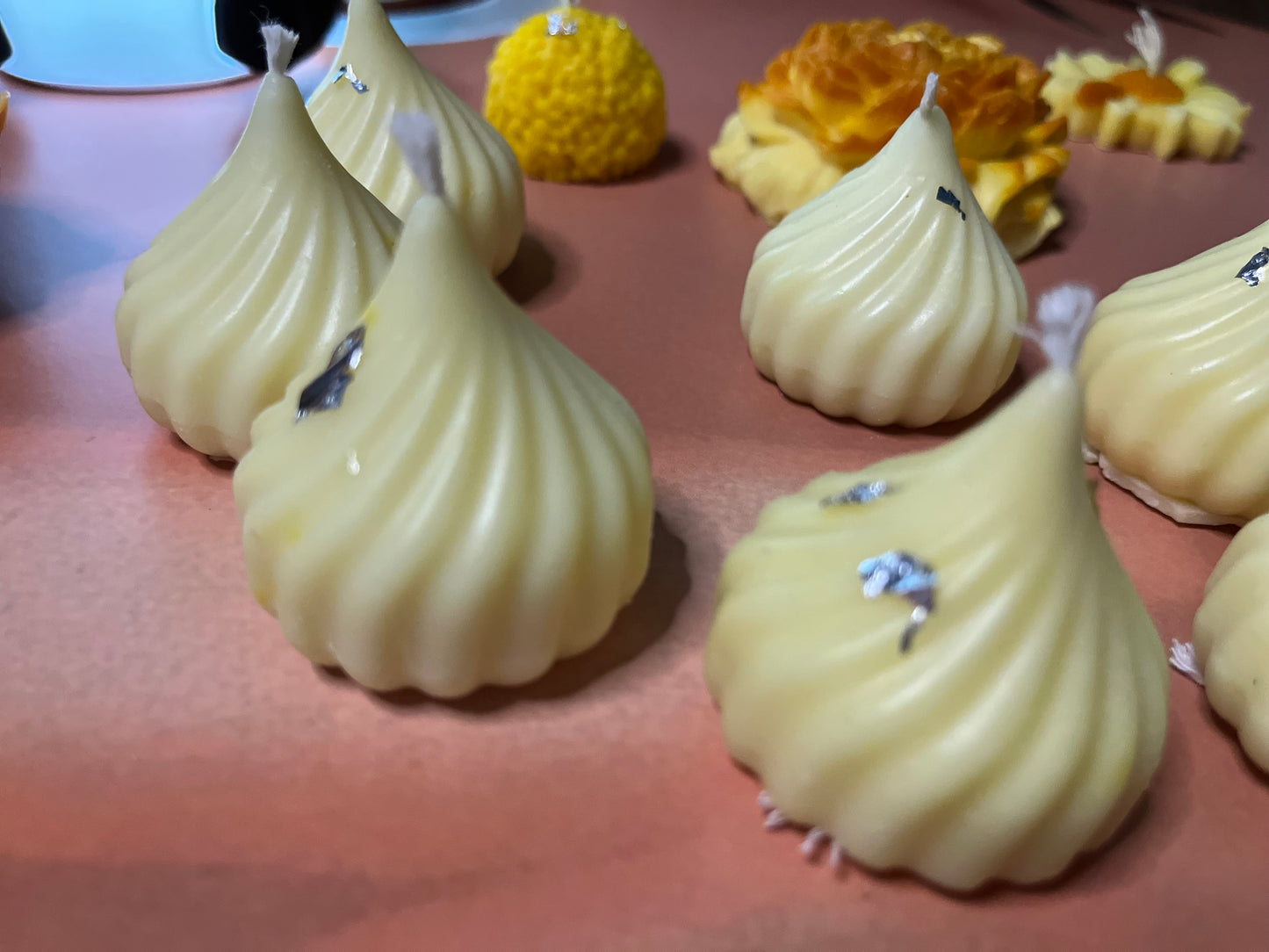 Modak Shaped Candles with Sandalwood Fragrance