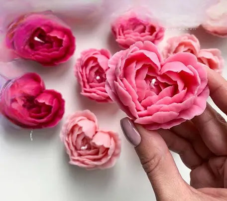 Rose & Heart Shaped Candles with Candy Fragrance – Romantic Floral Collection